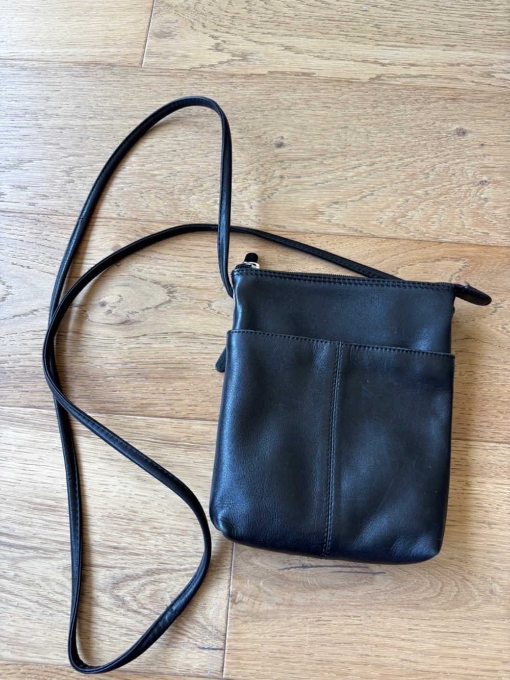 ili new york mini leather crossbody purse black